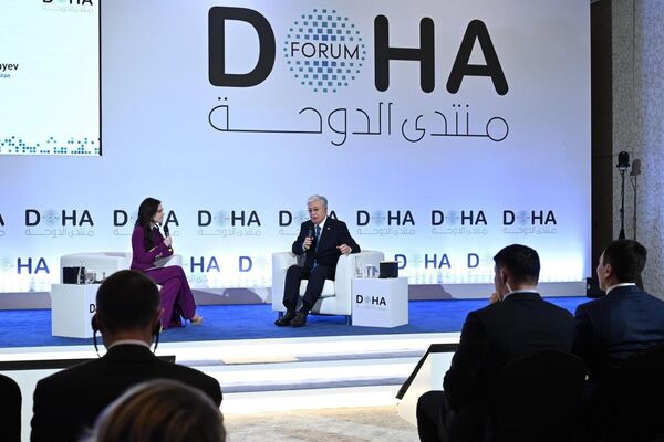 Токаев  принял участие в панельной сессии конференции Doha Forum - Sputnik Казахстан