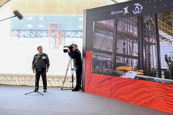 Токаев посетил шахту Болашак в Актюбинской области - Sputnik Казахстан