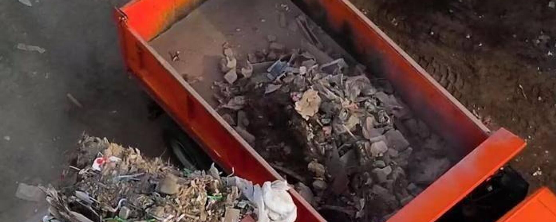 Стихийные свалки в Астане - Sputnik Қазақстан, 1920, 03.07.2025