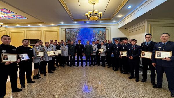 Ұшақ апатының салдарын жоюға қатысушылар мемлекеттік наградалармен марапатталды - Sputnik Қазақстан