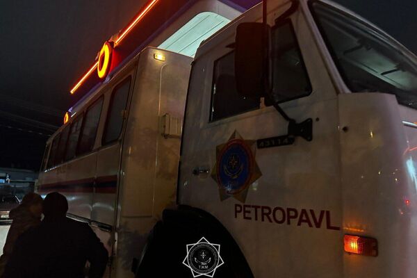 68 человек эвакуировало МЧС  - Sputnik Казахстан