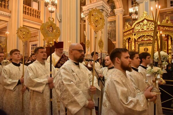 Праздничная крещенская служба в Алматы - Sputnik Казахстан