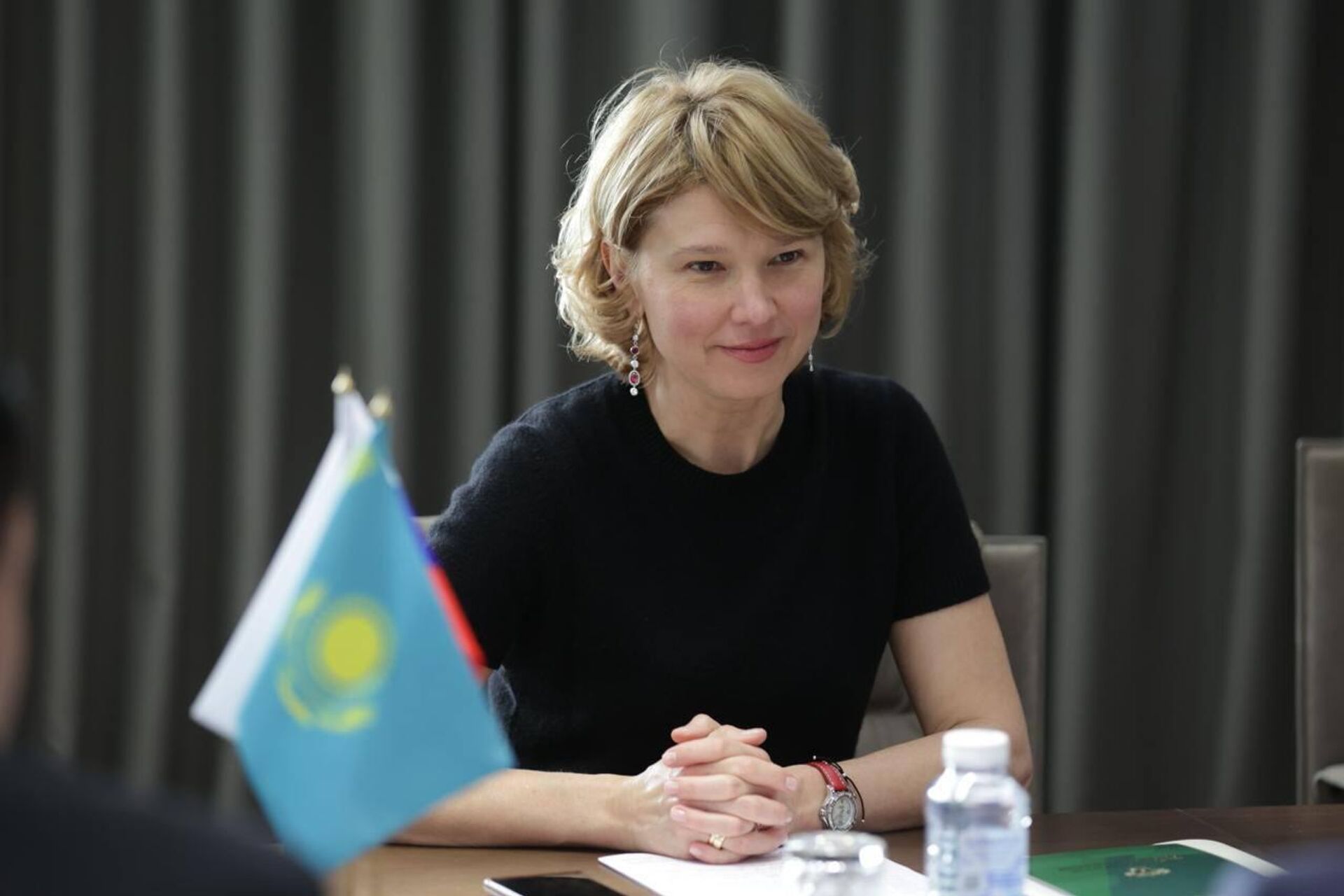 Встреча Айдарбека Сапарова и Оксаны Лут - Sputnik Казахстан, 1920, 22.01.2025