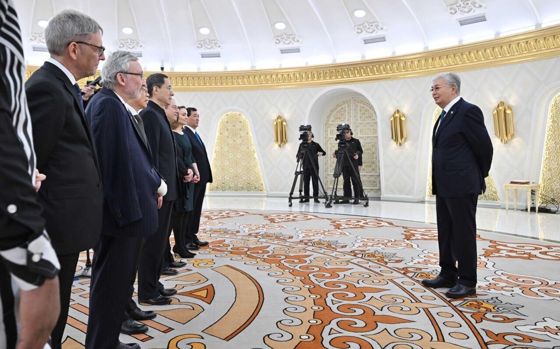 Токаев принял верительные грамоты у послов - Sputnik Казахстан, 1920, 22.01.2025