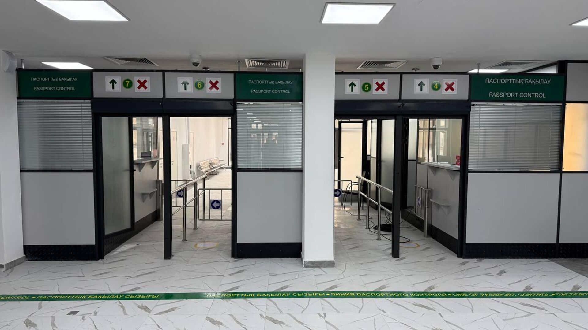 Автомобильный пункт пропуска Капланбек - Sputnik Казахстан, 1920, 27.01.2025