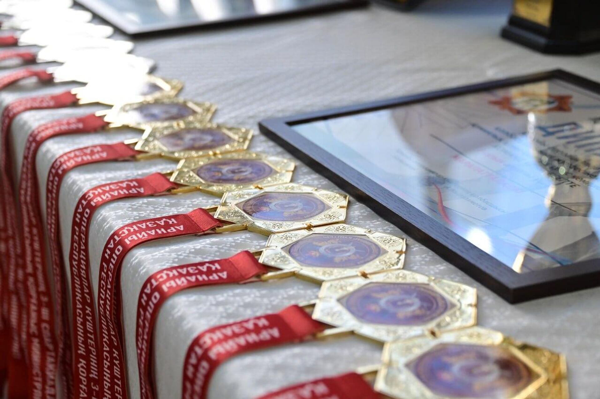 В столичном спорткомплексе Абырой прошел турнир по армейскому рукопашному бою на Кубок командующего Сил специальных операций Вооруженных сил Республики Казахстан - Sputnik Казахстан, 1920, 27.01.2025