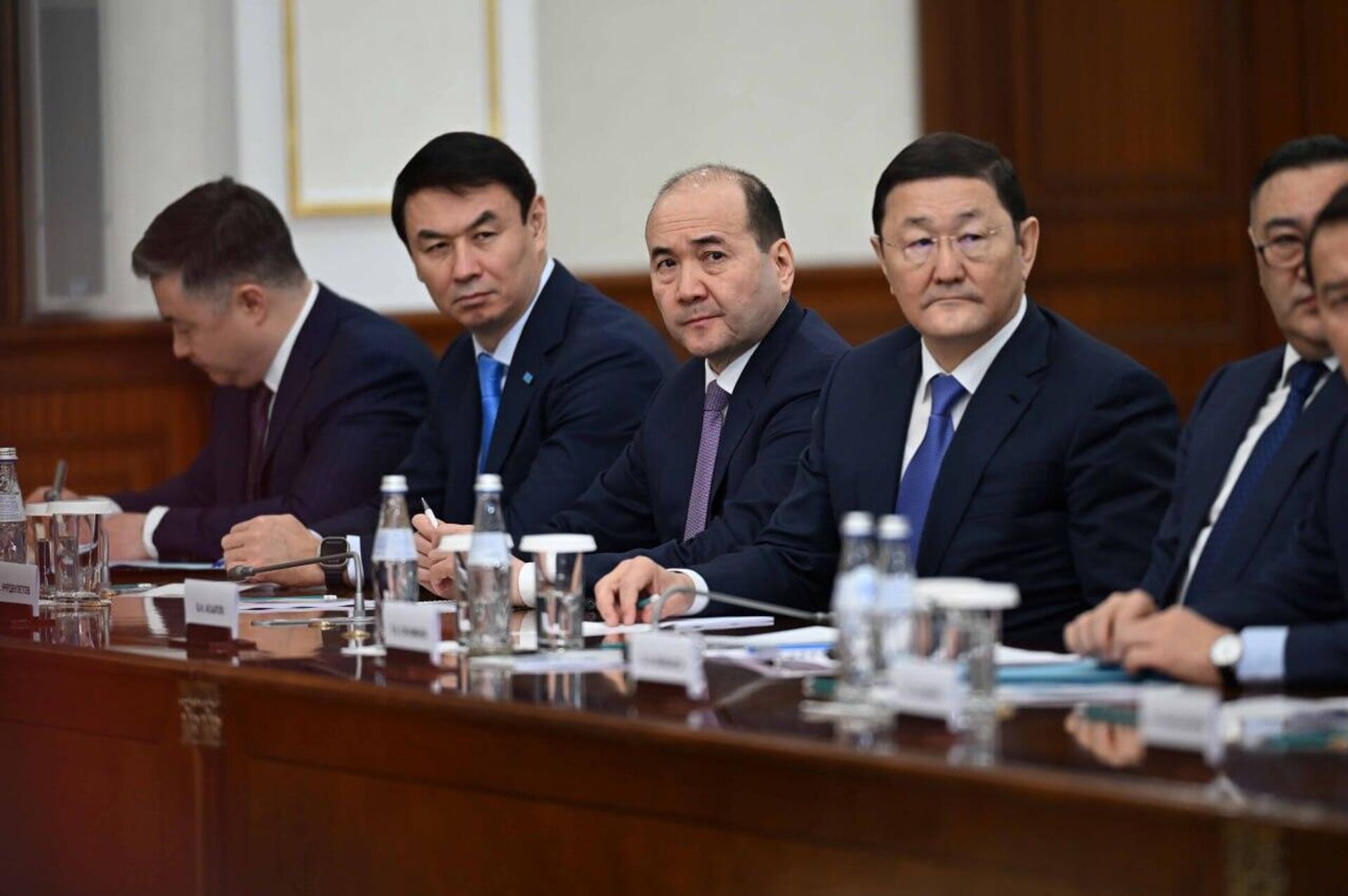 Расширенное заседание правительства под председательством Токаева Расширенное заседание правительства под председательством Токаева - Sputnik Казахстан, 1920, 28.01.2025