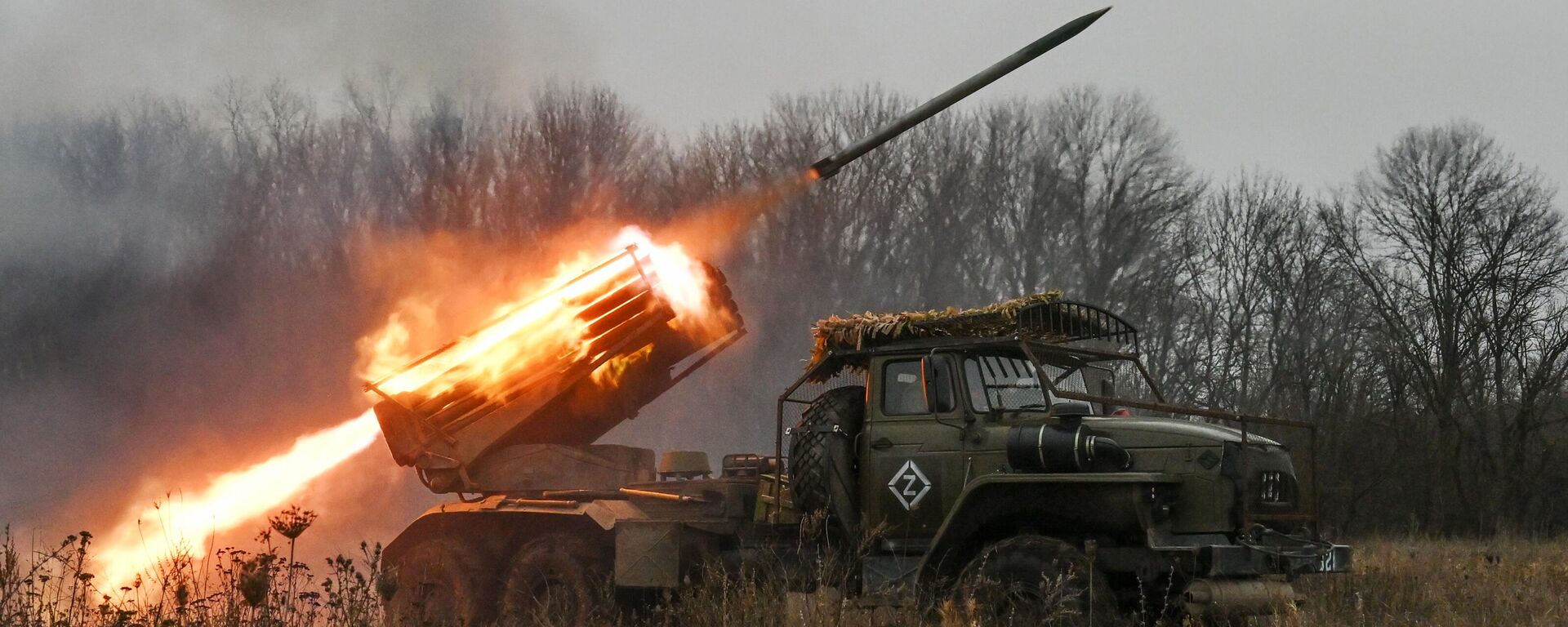 Боевая работа РСЗО Град группировки Запад на Краснолиманском направлении СВО - Sputnik Казахстан, 1920, 14.02.2025