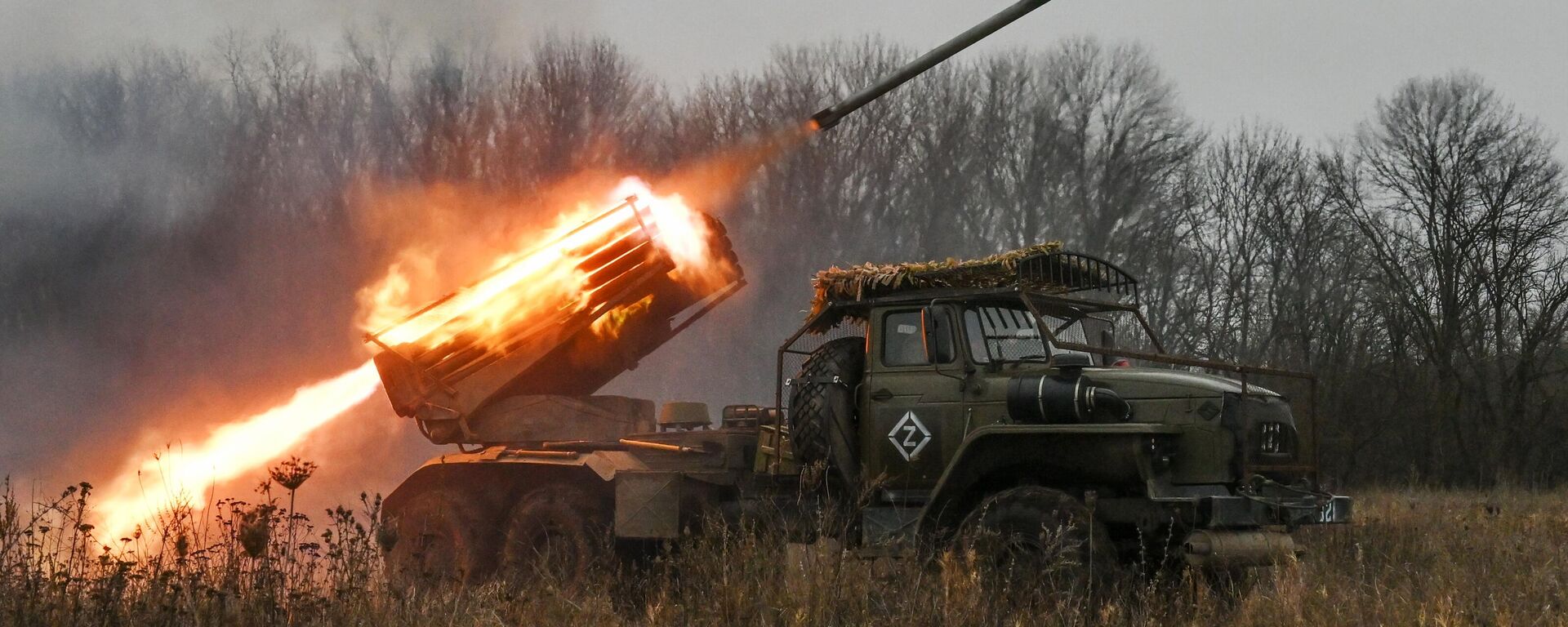 Боевая работа РСЗО Град группировки Запад на Краснолиманском направлении СВО - Sputnik Казахстан, 1920, 19.02.2025