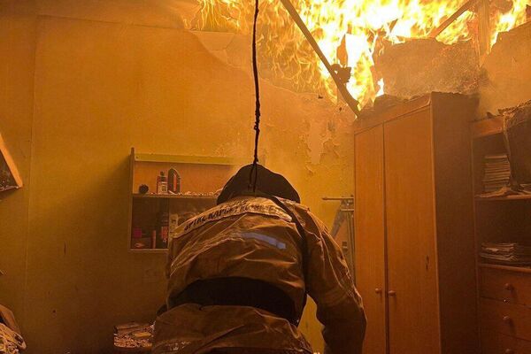 Пожар в Шахтинске - Sputnik Казахстан