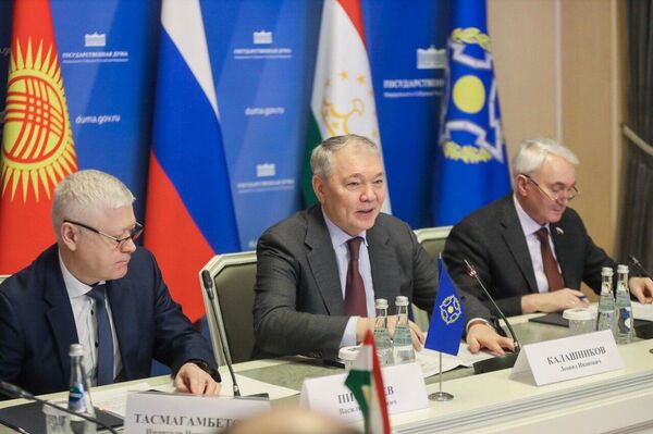 Совещание председателей комитетов парламентов государств ОДКБ - Sputnik Казахстан