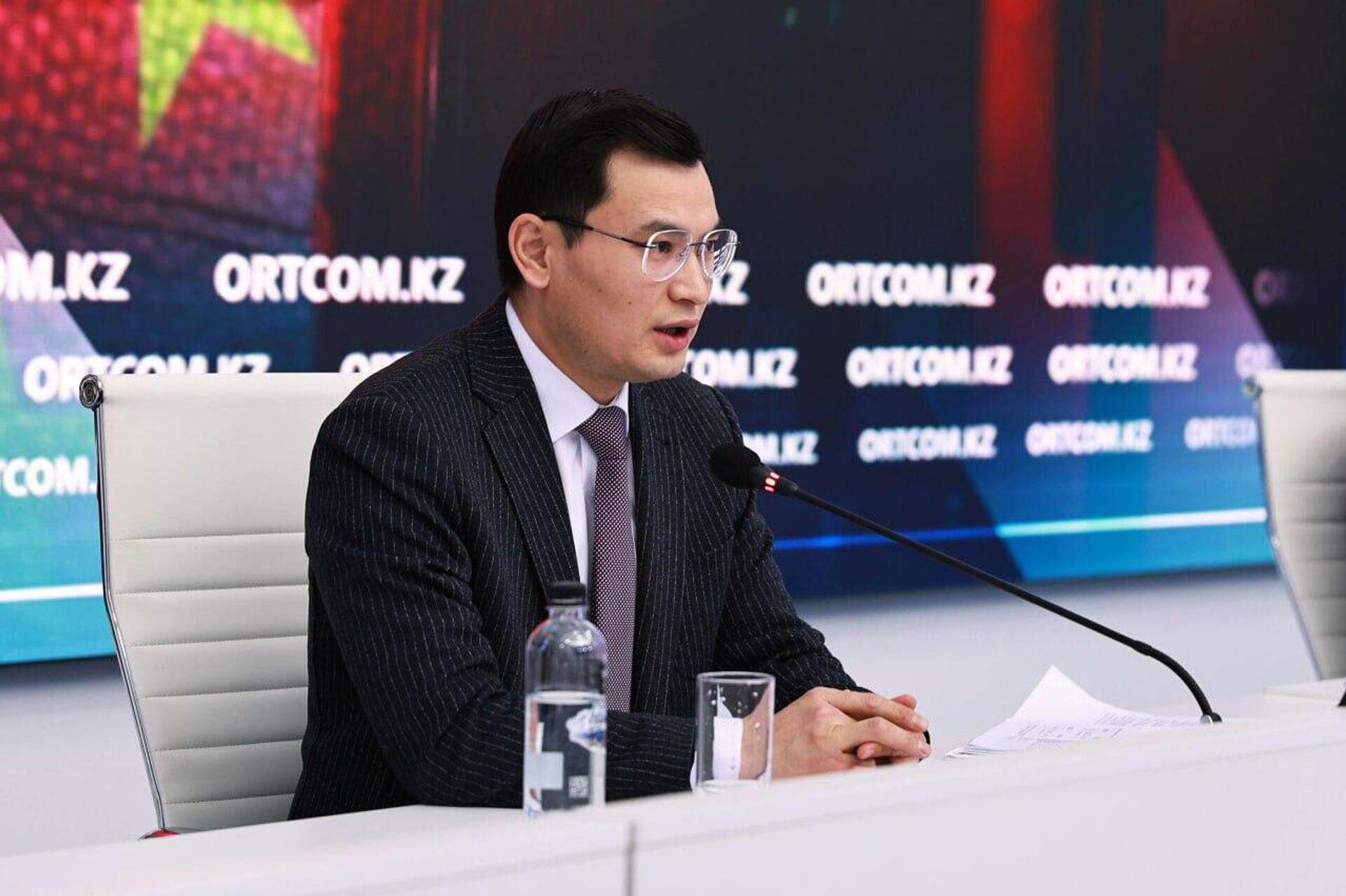 председатель Комитета индустрии туризма Минтуризма и спорта Нуртас Карипбаев председатель Комитета индустрии туризма Минтуризма и спорта Нуртас Карипбаев - Sputnik Казахстан, 1920, 07.02.2025