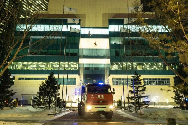 Учения в здании КТЖ в Астане Учения в здании КТЖ в Астане - Sputnik Казахстан