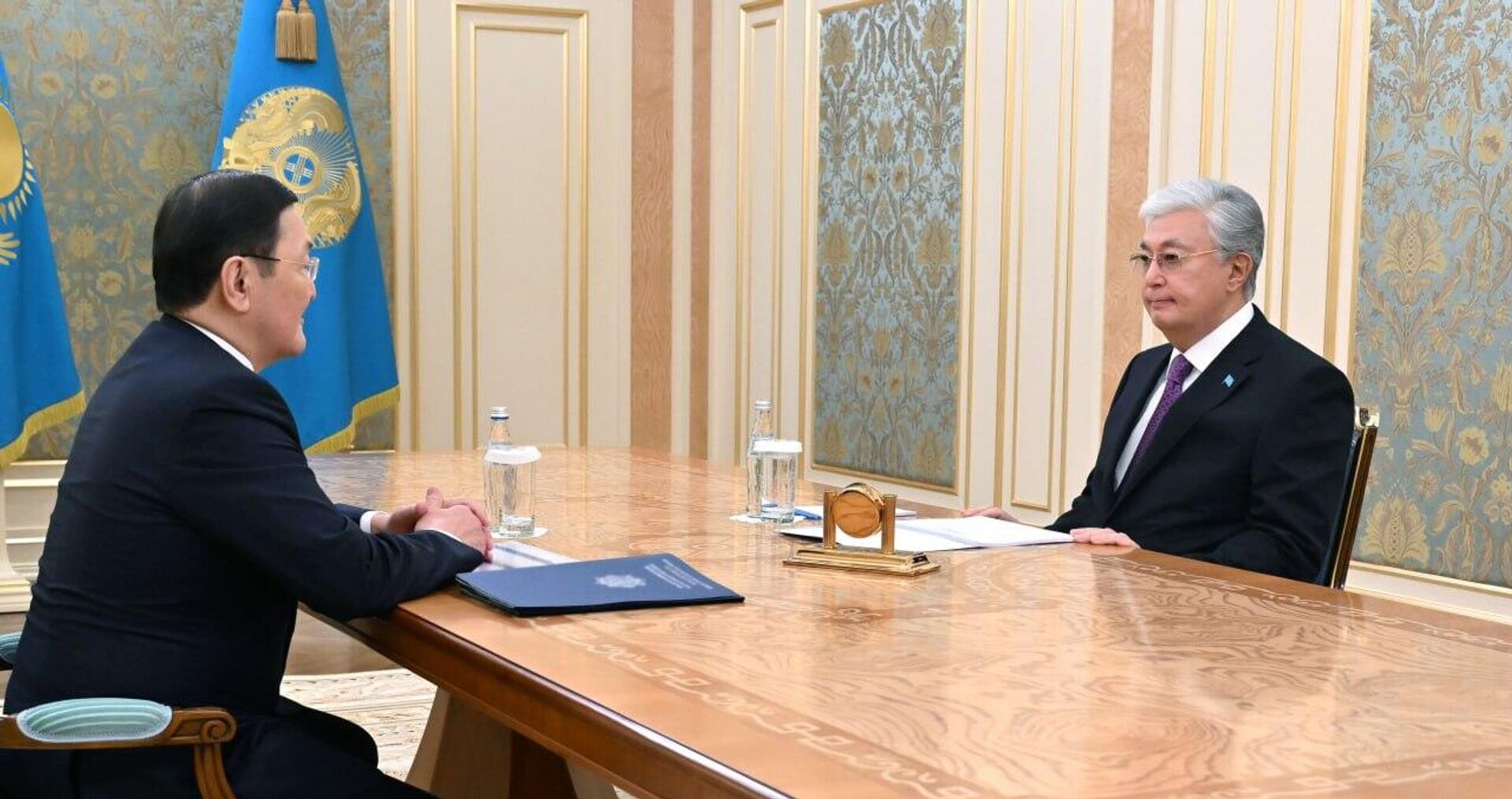 Генпрокурор Казахстана Берик Асылов отчитался Токаеву о проделанной работе - Sputnik Казахстан, 1920, 17.02.2025