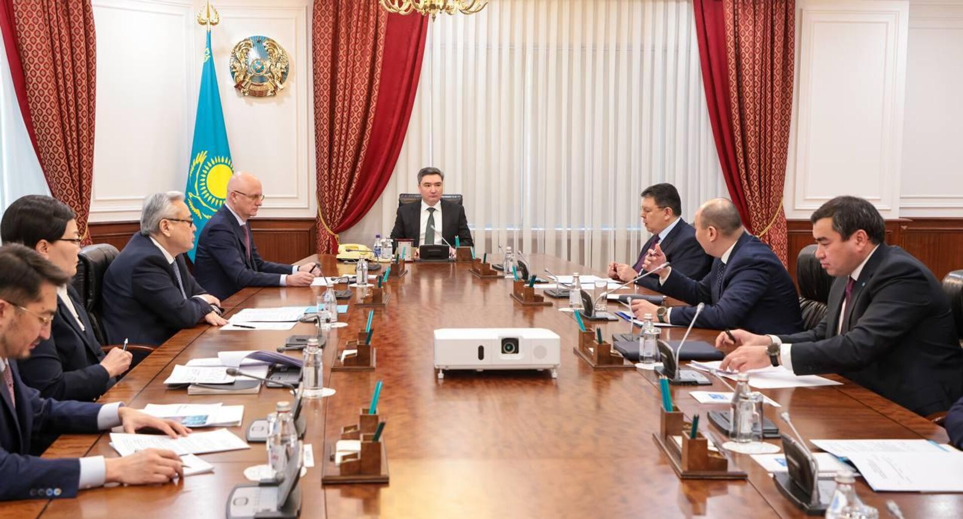 Заседание правительства Казахстана  - Sputnik Казахстан, 1920, 21.02.2025