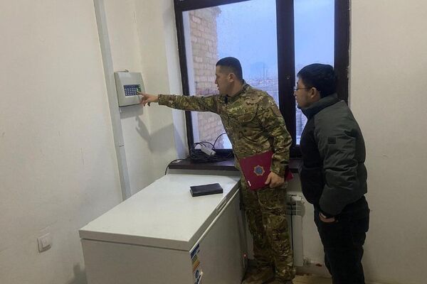 МЧС Казахстана проверило предприятия на предмет соблюдения пожарной безопасности  - Sputnik Казахстан