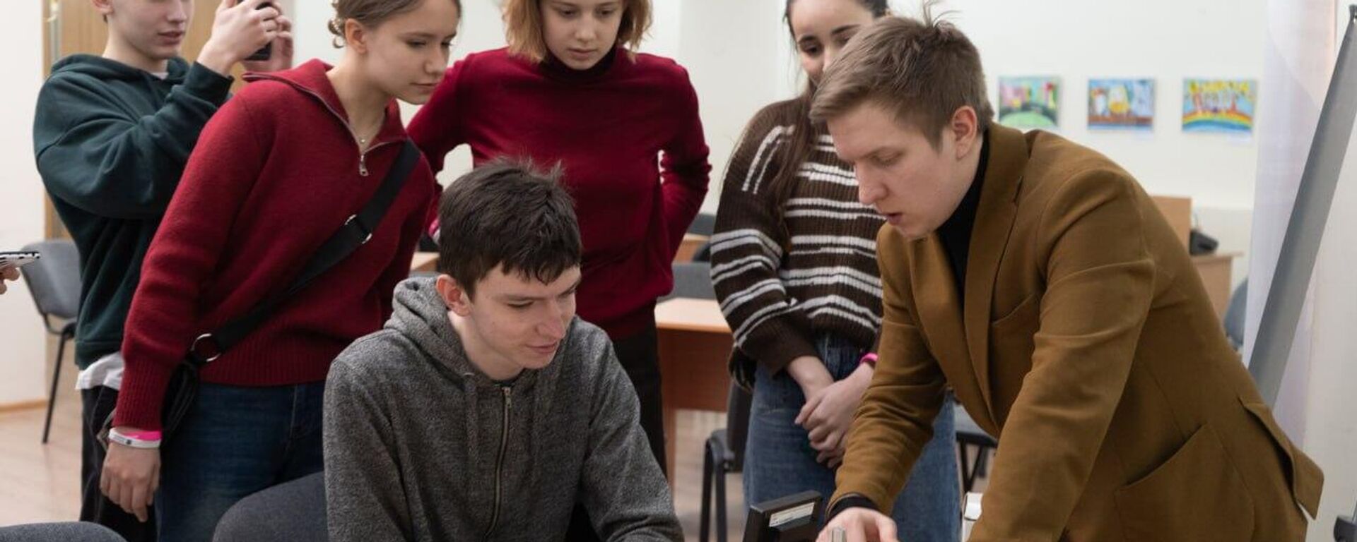 День науки для старшеклассников - Sputnik Казахстан, 1920, 26.02.2025