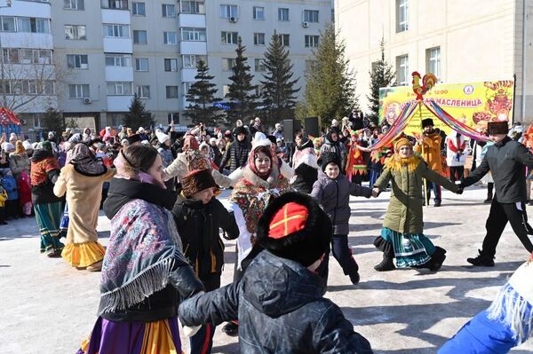 Масленица в Астане - Sputnik Казахстан