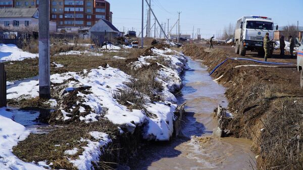 Паводок в Атбасаре  - Sputnik Казахстан