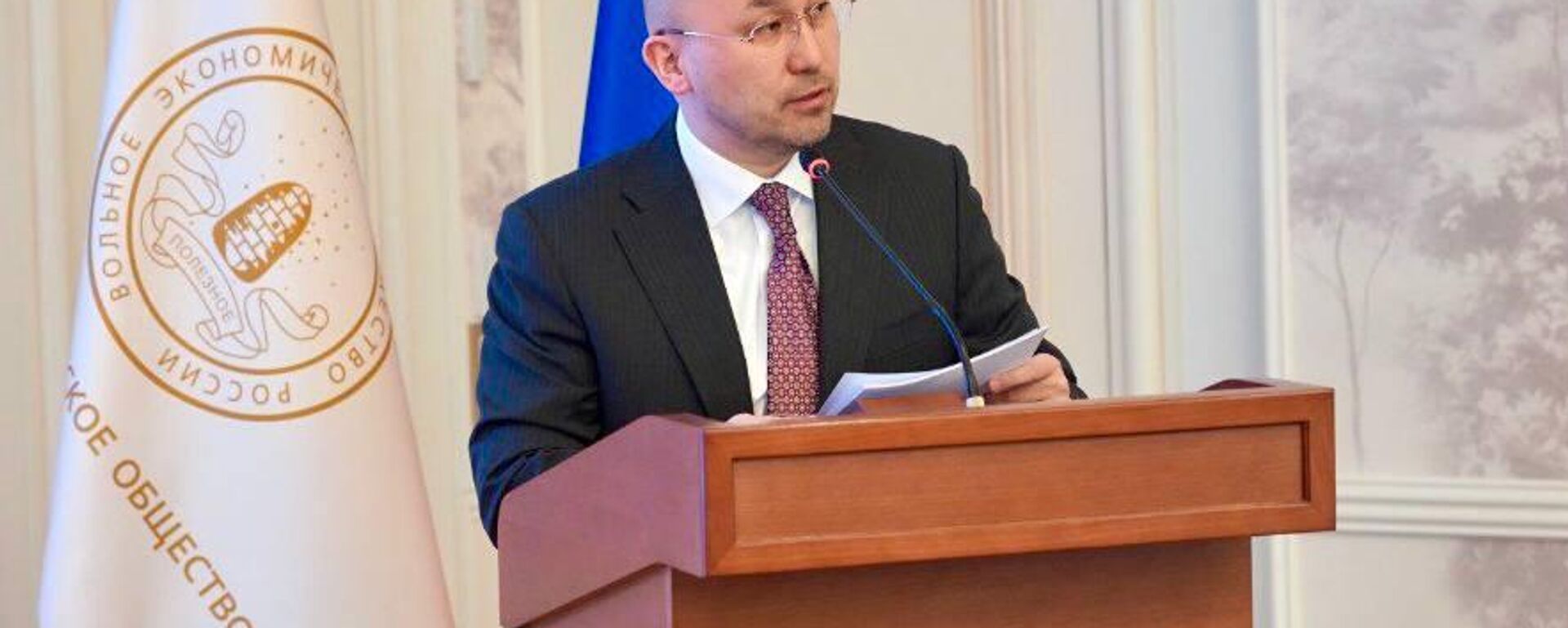 Посол Казахстана в России Даурен Абаев  - Sputnik Казахстан, 1920, 02.07.2025