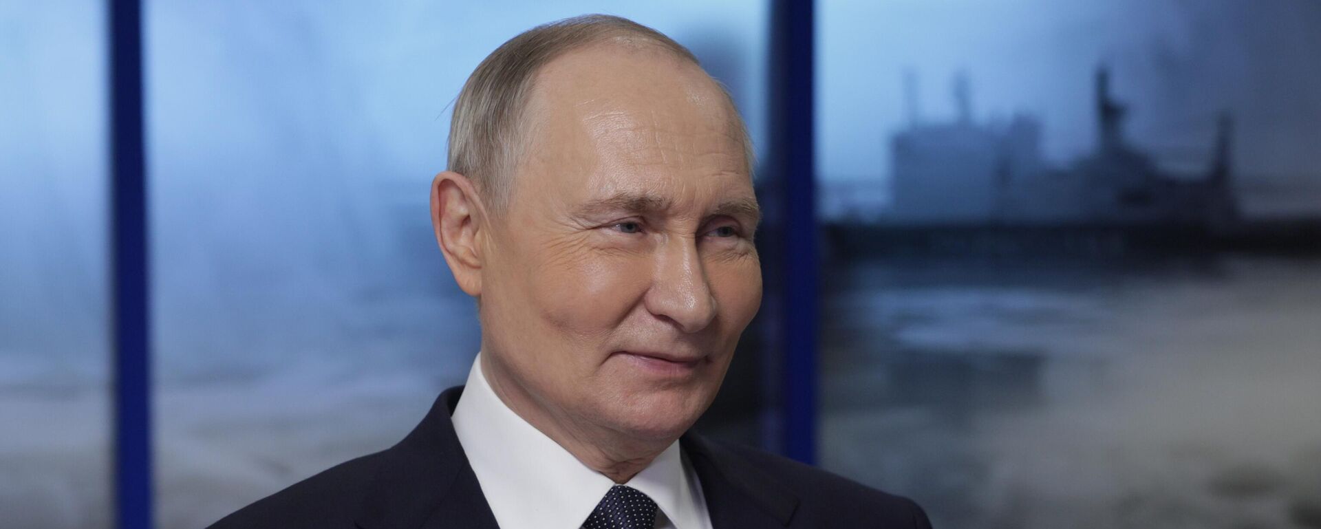 Владимир Путин - Sputnik Казахстан, 1920, 28.03.2025