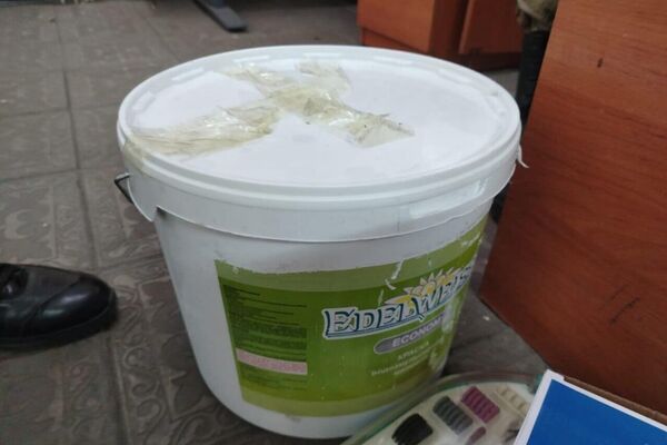 Запрещенные предметы пытались пронести в колонию в Семее - Sputnik Казахстан