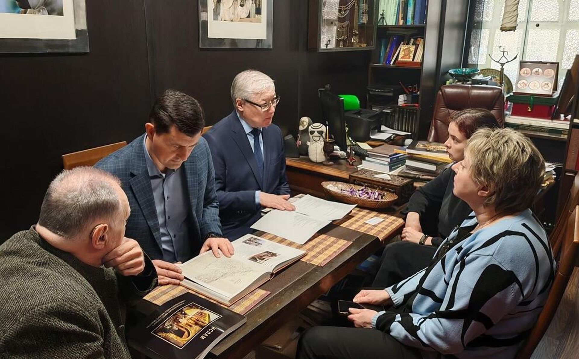 Делегация Национального музея Казахстана провела переговоры с руководством российских музеев - Sputnik Казахстан, 1920, 03.04.2025