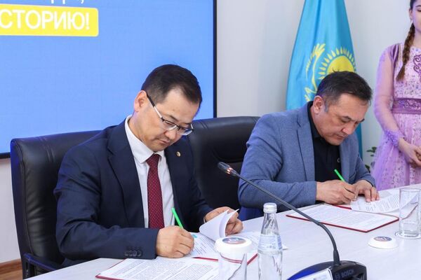 Студенты Жетысуского университета им.И.Жансугурова встретились с Айдыном Аимбетовым - Sputnik Казахстан