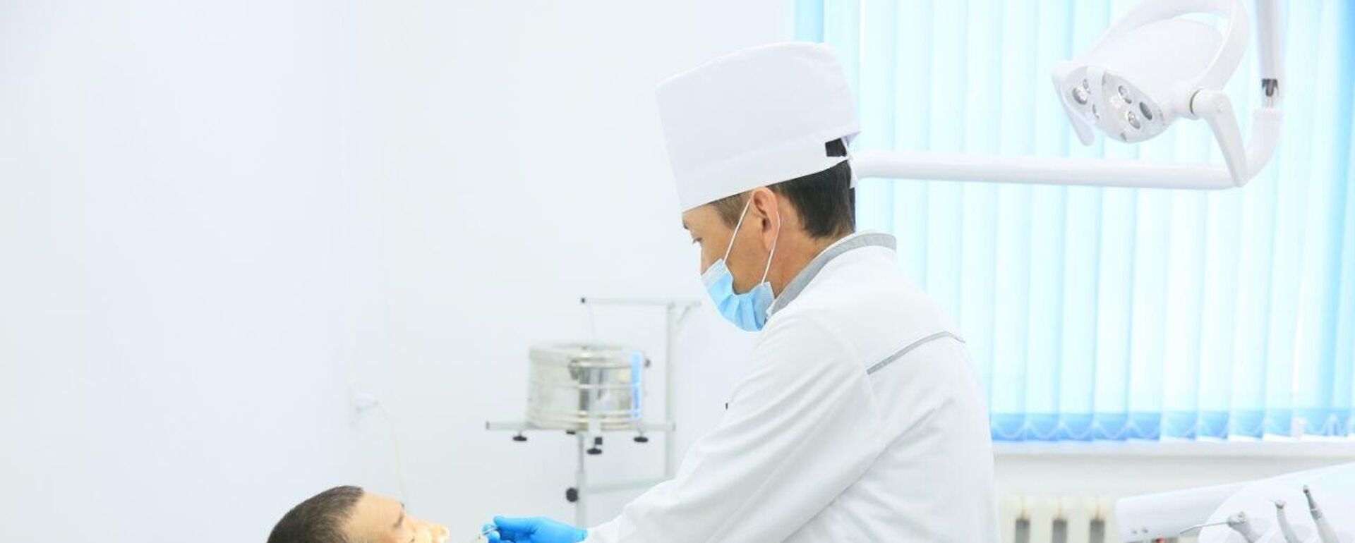 Зейнетақы жинағынан тіс емдету тоқтатылады   - Sputnik Қазақстан, 1920, 11.09.2025