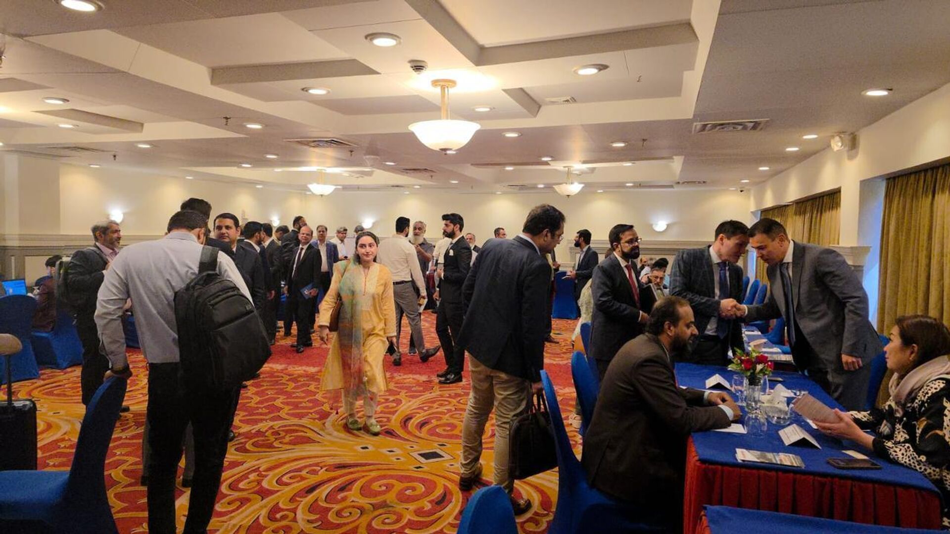 Казахстанско-пакистанский бизнес-форум Казахстанско-пакистанский бизнес-форум - Sputnik Казахстан, 1920, 29.04.2025