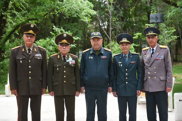 В Алматы открылся музей военной техники под открытым небом - Sputnik Казахстан