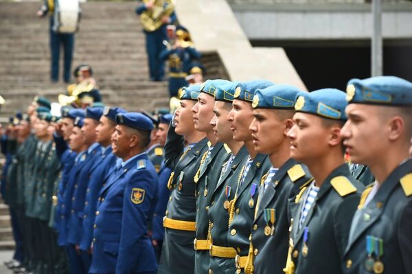 В Алматы открылся музей военной техники под открытым небом - Sputnik Казахстан