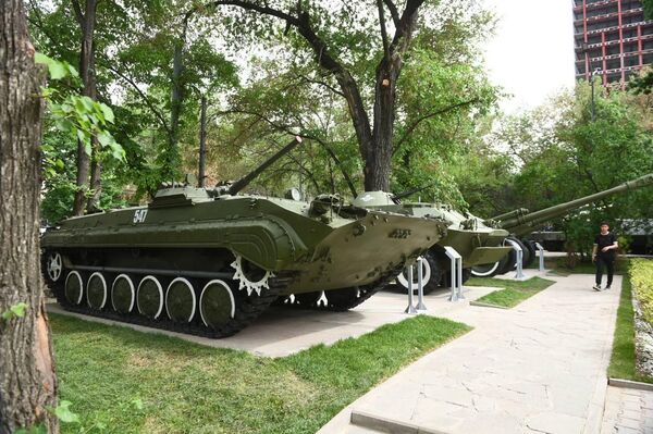 В Алматы открылся музей военной техники под открытым небом - Sputnik Казахстан