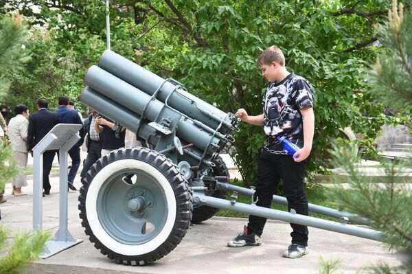 В Алматы открылся музей военной техники под открытым небом - Sputnik Казахстан