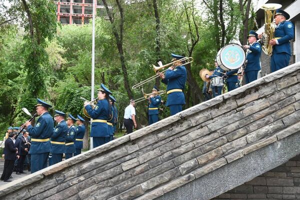 В Алматы открылся музей военной техники под открытым небом - Sputnik Казахстан