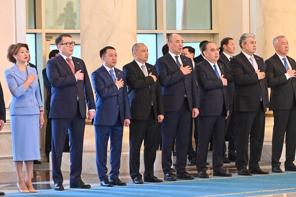  Токаев встретил Генсека ЦК Компартии Вьетнама То Лама - Sputnik Казахстан