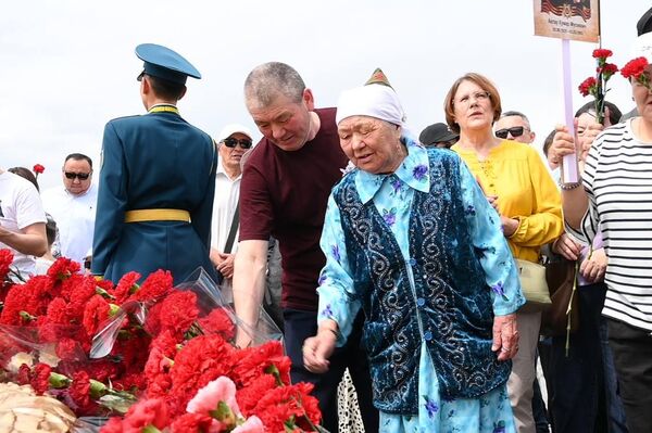 День Победы в Астане День Победы в Астане - Sputnik Казахстан