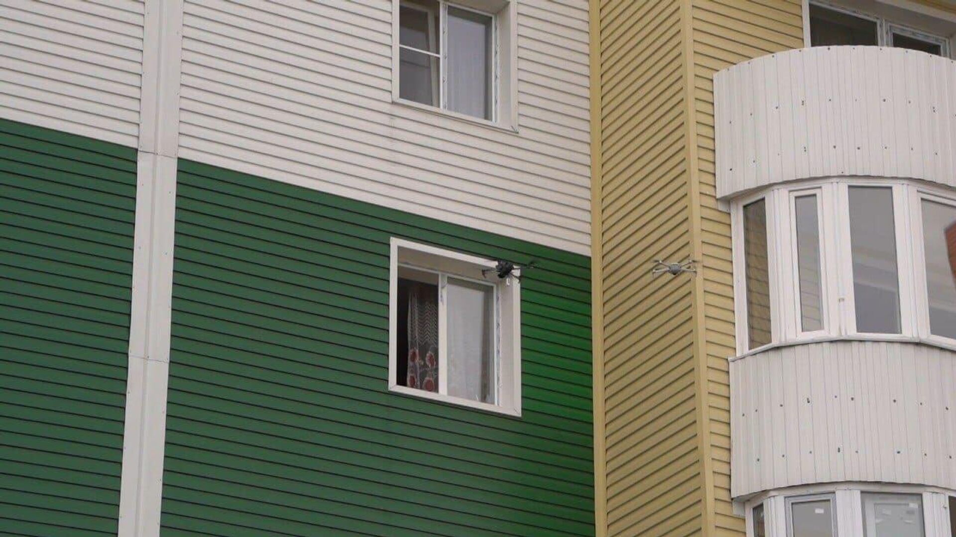 Спасатели ВКО используют дроны Спасатели ВКО используют дроны - Sputnik Казахстан, 1920, 17.05.2025