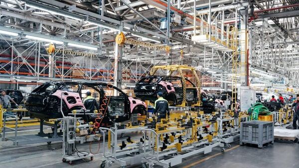 Қазақстан автомобиль өнеркәсібі сенімді өсім көрсетіп келеді  - Sputnik Қазақстан