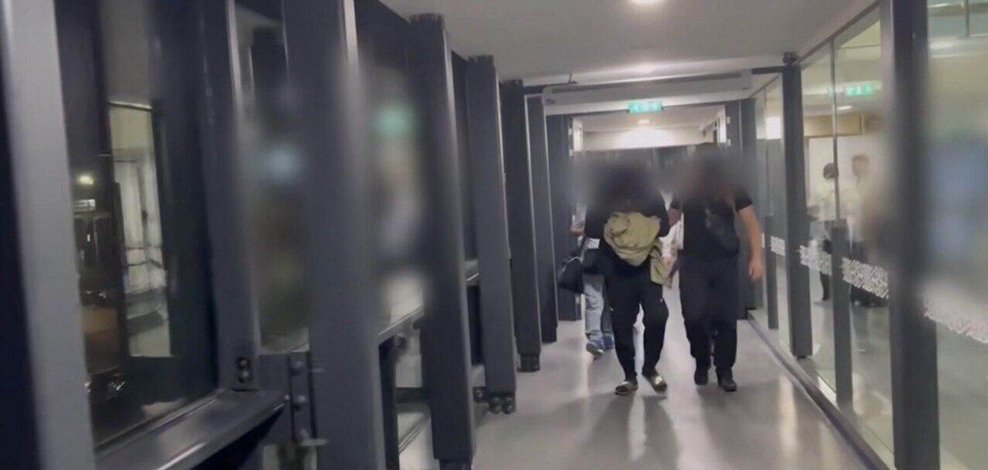 Мошенника экстрадировали из Саудовской Аравии в Казахстан - Sputnik Казахстан, 1920, 19.05.2025