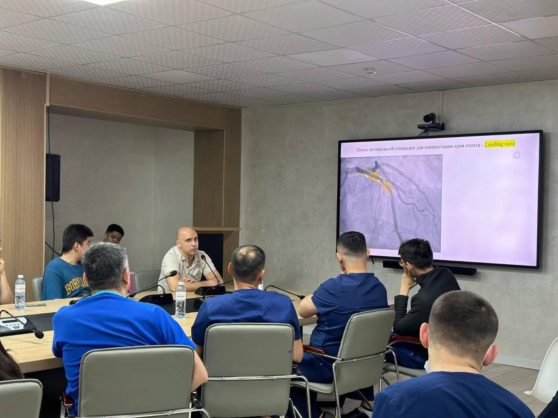 Уникальный аппарат внутрисосудистого УЗИ внедрили в ходе мастер-класса - Sputnik Казахстан, 1920, 19.05.2025