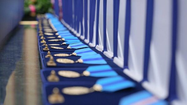 Токаев вручил государственные награды деятелям культуры Казахстана - Sputnik Қазақстан