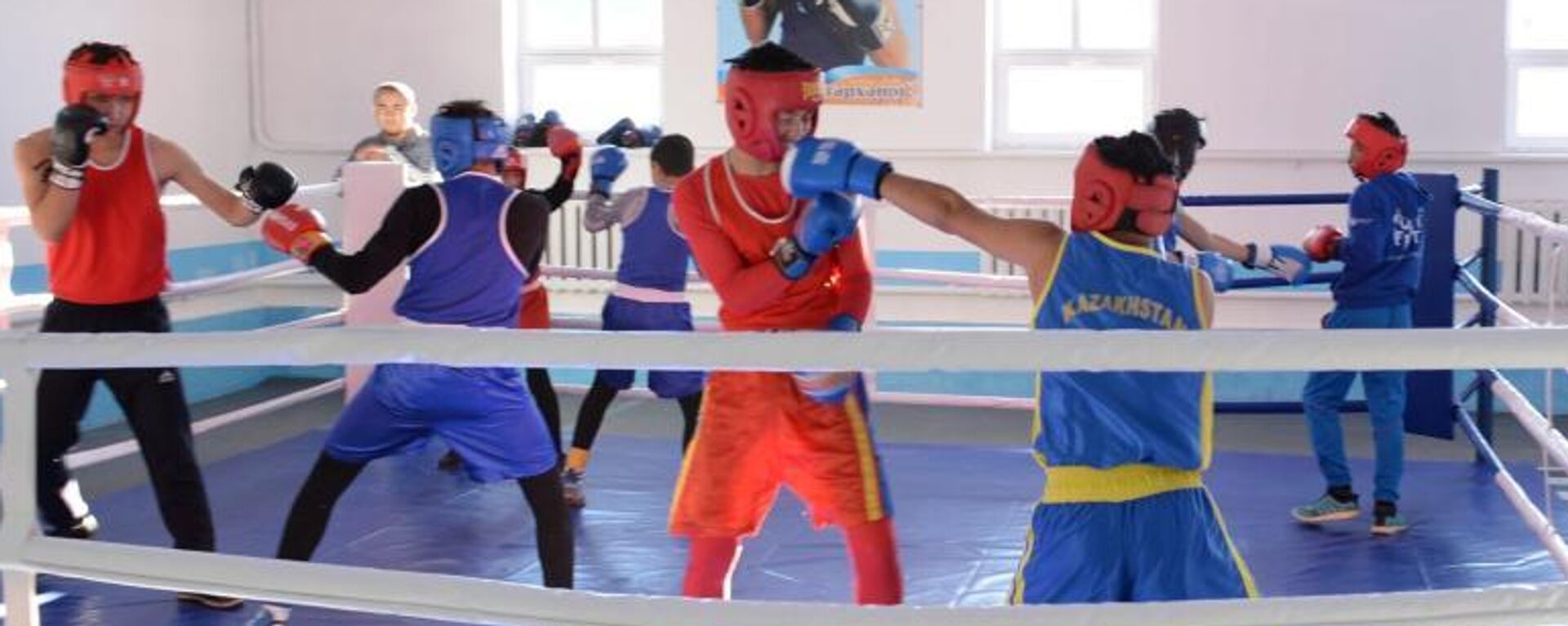 Занятия боксом для детей - Sputnik Казахстан, 1920, 23.05.2025