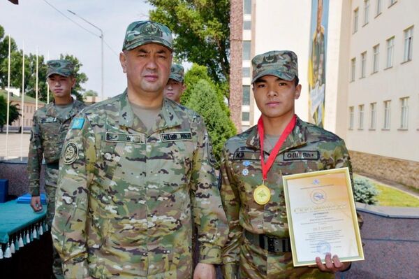 Курсанты военного вуза Казахстана победили в международной олимпиаде в Пензе - Sputnik Казахстан