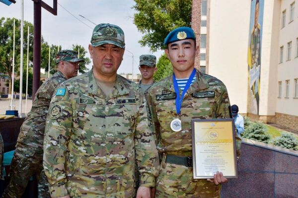 Курсанты военного вуза Казахстана победили в международной олимпиаде в Пензе - Sputnik Казахстан