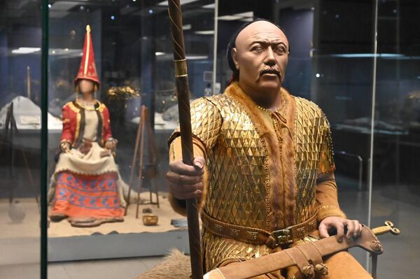 Аида Балаева и Ольга Любимова в Национальном музее Казахстана в Астане - Sputnik Казахстан