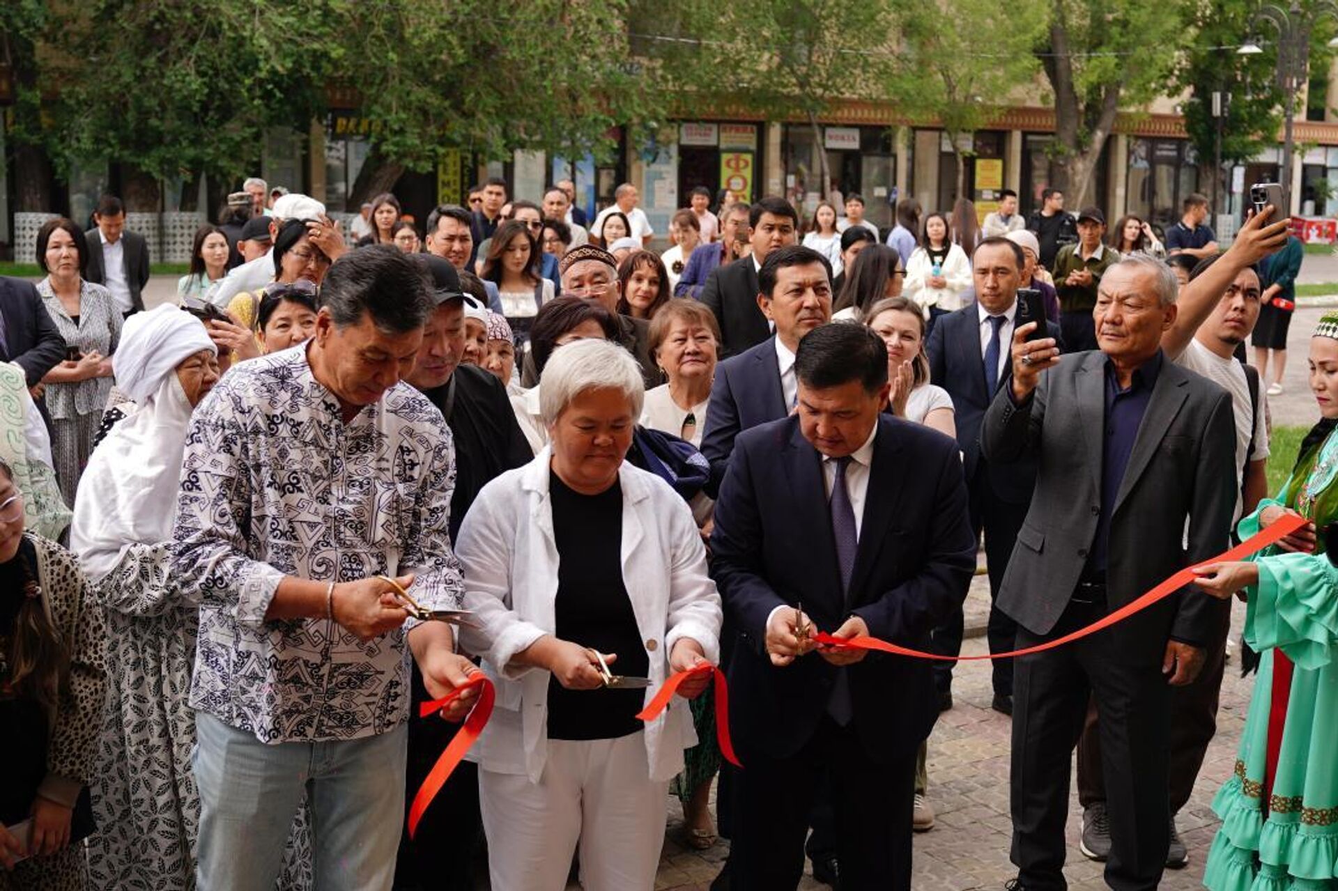 Жамбыл облысында қолөнершілер үйі креативті хаб ашылды - Sputnik Қазақстан, 1920, 28.05.2025