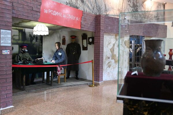 Токаев посетил музей АЛЖИР - Sputnik Казахстан