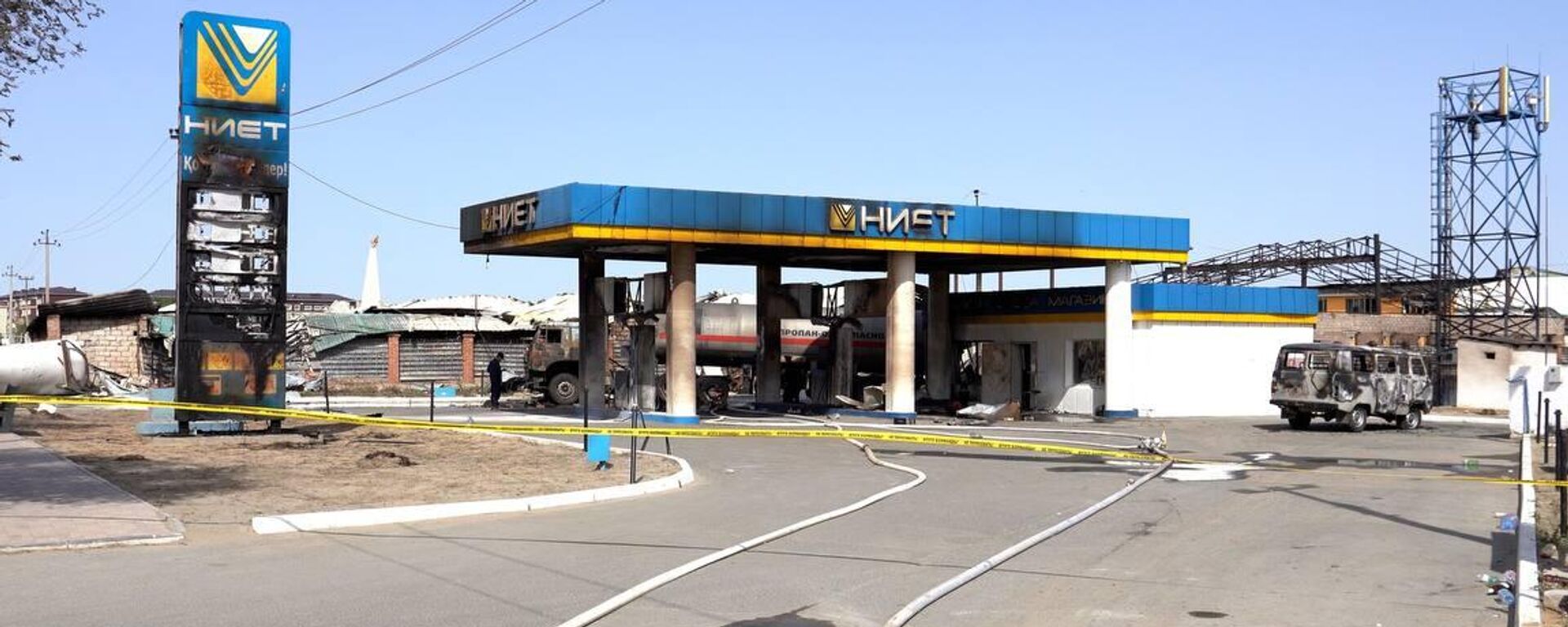 Пострадавших при взрыве АЗС навестили представители акимата Атырауской области  - Sputnik Казахстан, 1920, 31.05.2025