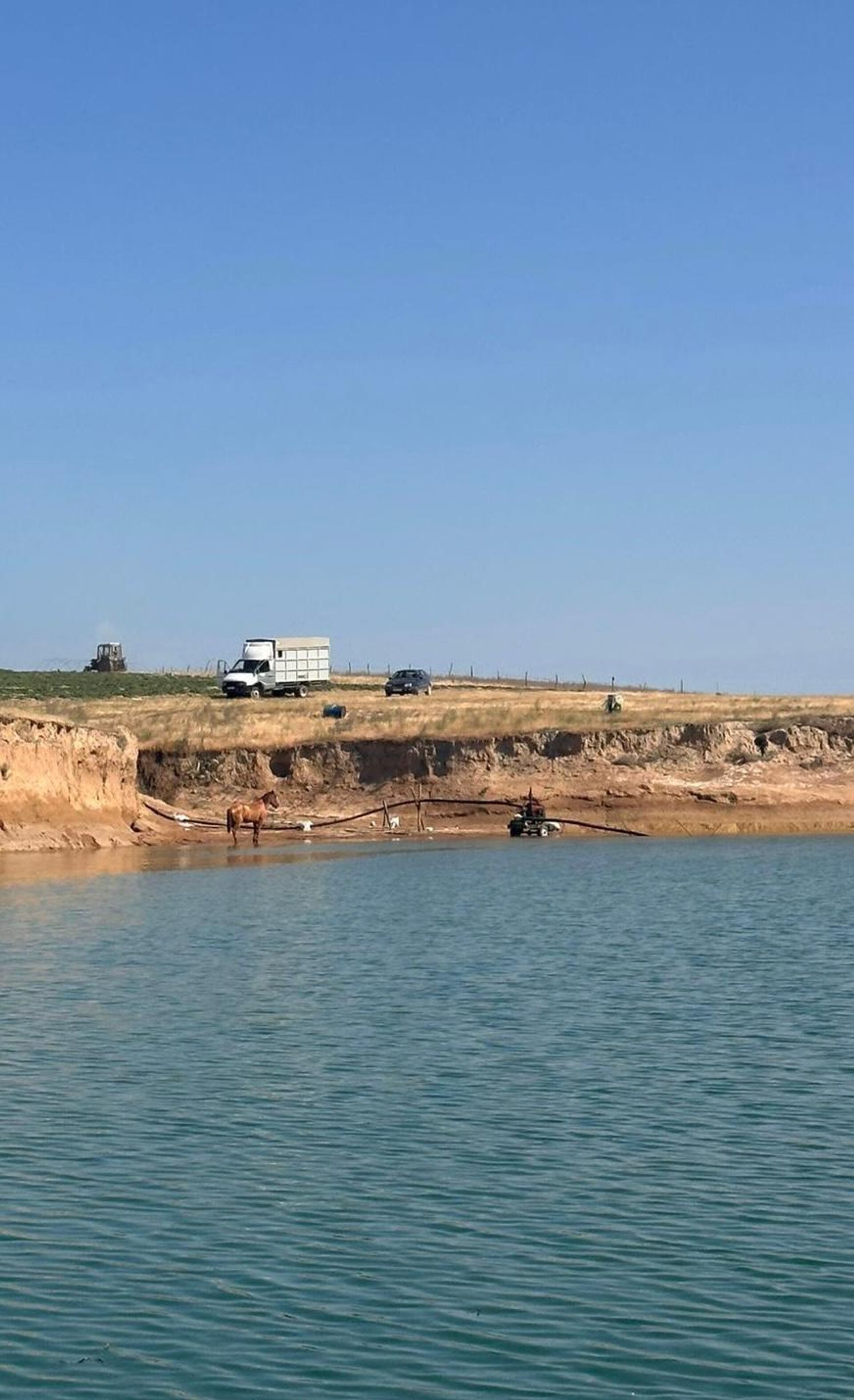 Незаконные насосные установки для забора воды обнаружены в Туркестанской области - Sputnik Казахстан, 1920, 02.06.2025